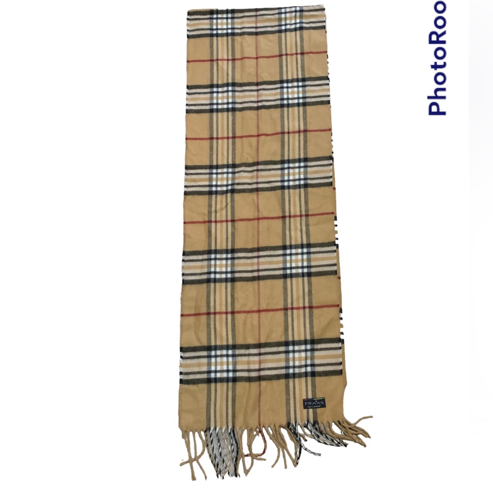 FRAAS plaid cashmink scarf.